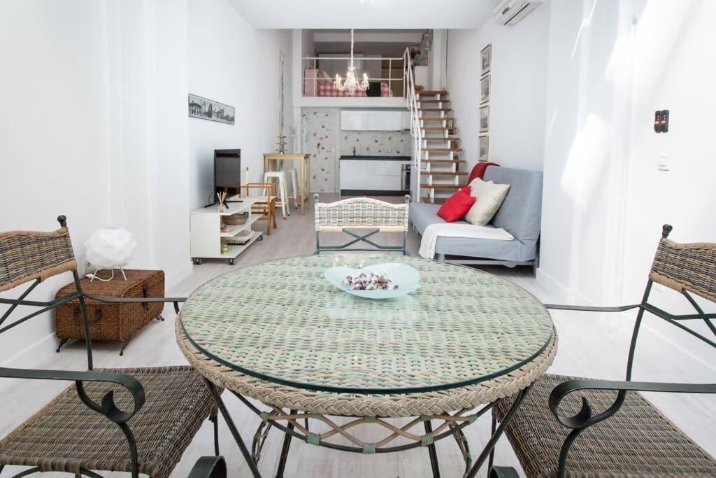 Apartamento Duplex Center Parking Netflix Amazon Video Sevilla Exterior foto